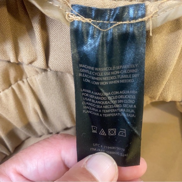 Banana Republic Women’s Size 10 Khaki Dress Stretch Straight Leg Career Pants - Picture 4 of 12